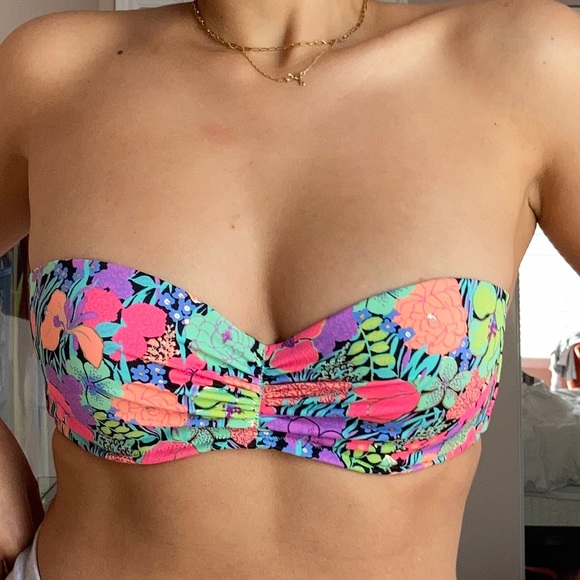 Victoria's Secret Other - Multicolored bikini bandeau